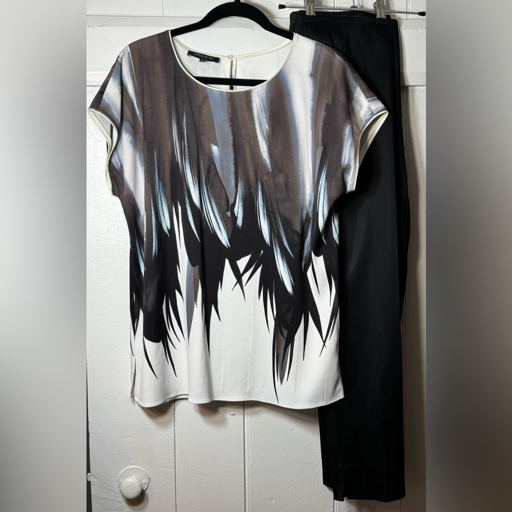 EUC Lafayette 148 NY White/Blk/Brown Abstract Tunic with Sateen Finish Gorgeous